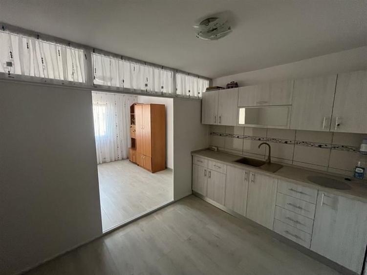 Camera de vanzare, Uzina 2, Brasov - 9