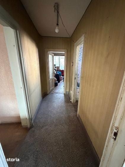 Apartament 3 camere de vanzare Giule?ti - 11