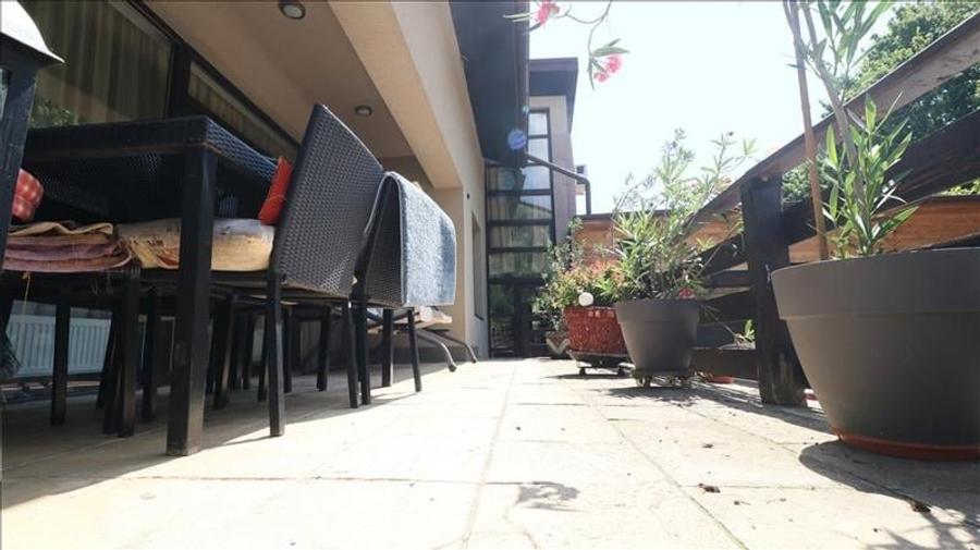 Vila individuala in Barnova 3 camere, 1000 mp teren, curte superba amenajata, ga - 17