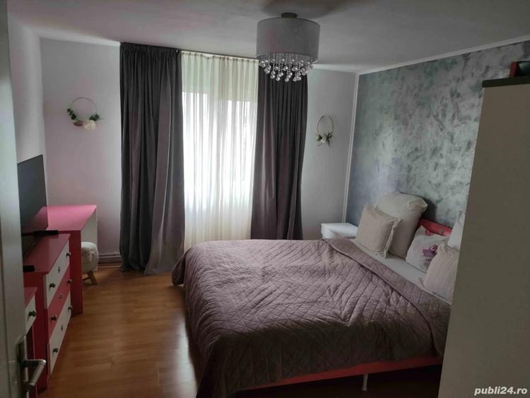 Casa+teren 1.100mp in Ra?nov - 2