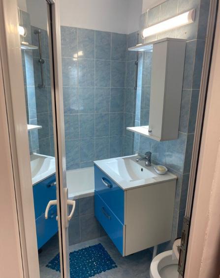 Garsoniera decomandata de inchiriat zona Trocadero - 1