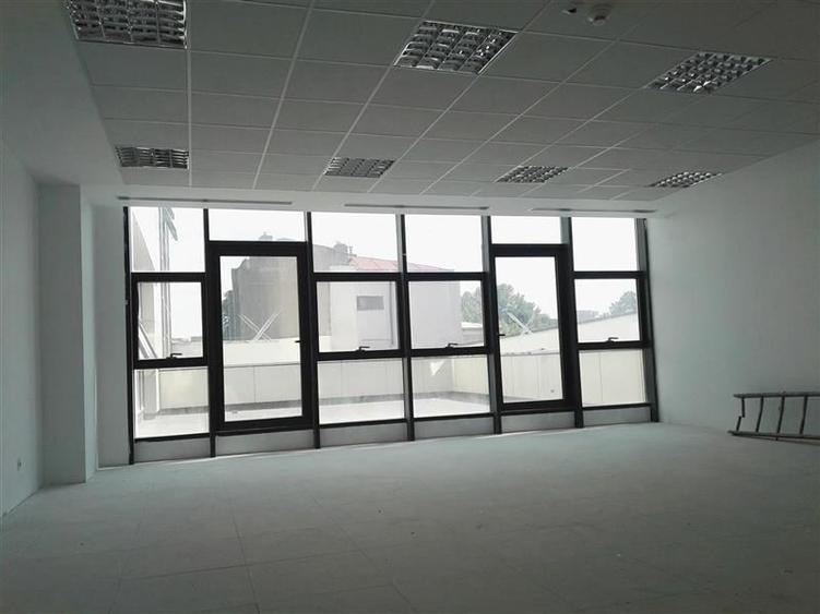 Spatiu de birouri amenajat in Business Center modern -  360 mp - 16