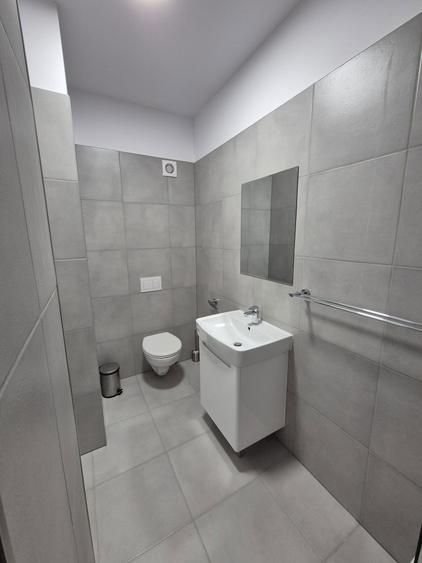 Proprietar inchiriez apartament 2 camere si parcare Campeador City - 4