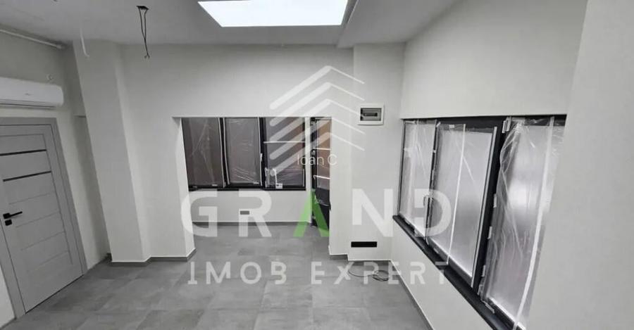 Spatiu de inchiriat finisat, modern, cu acces direct din str Spatiu de inchiriat finisat, modern, cu acces direct din str