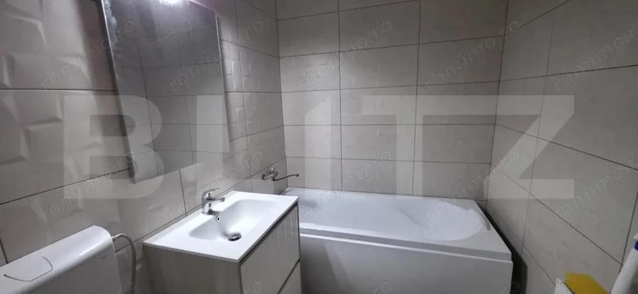 Apartament 2 camere ,strada Democratiei - 9
