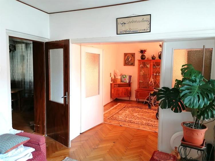 Apartament in vila , zona Centrul Vechi - 2