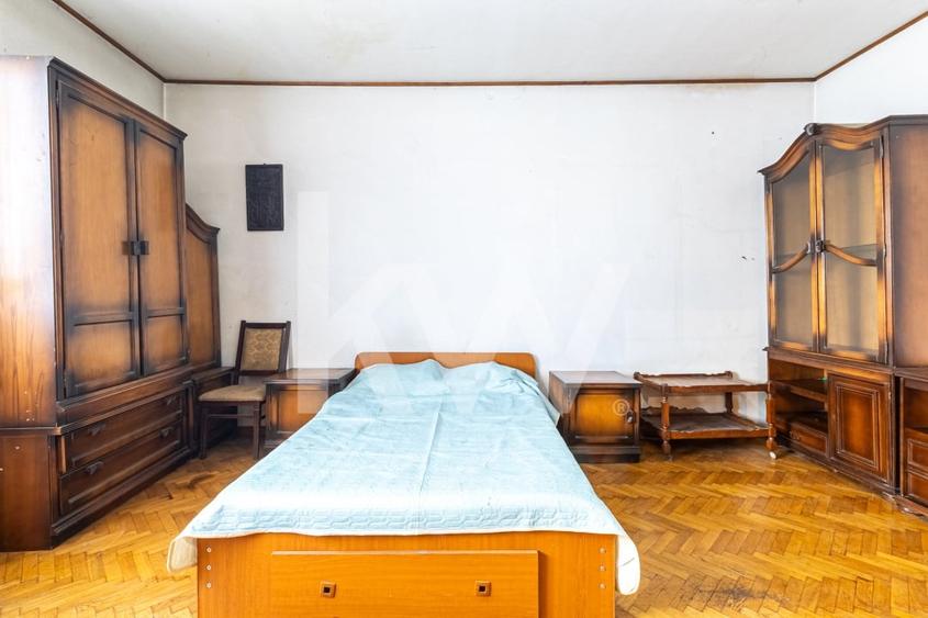 Casa individuala de 4 camere, oportunitate de investitie, Str.Plevnei - 12