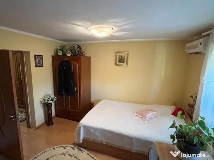 Doua case Coiciu-Inel 1 - 13