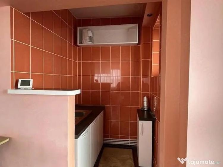 De inchiriat apartament cu o camera pe faleza 1300 lei - 8