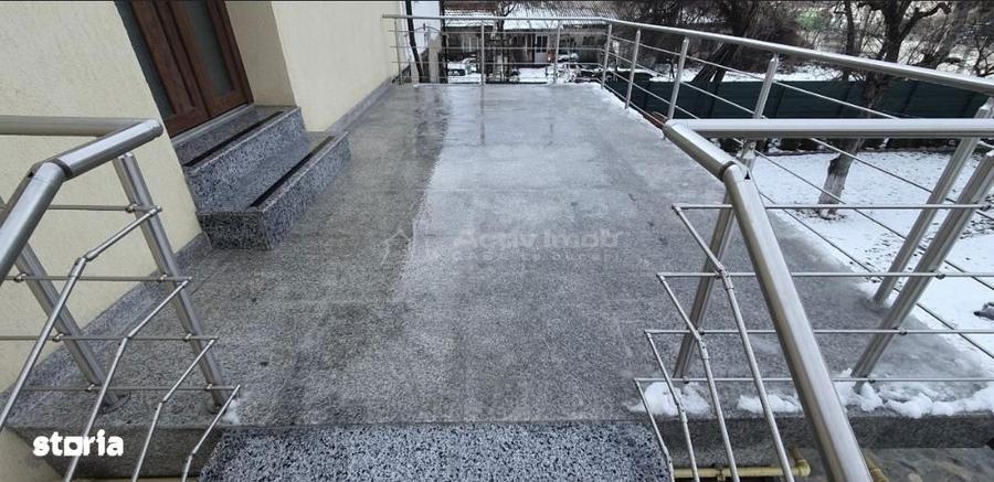 Casa - 2 apartamente - Rasnov - 6