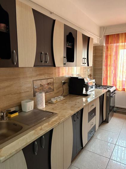 Apartament cu 2 camere decomandat în Traian