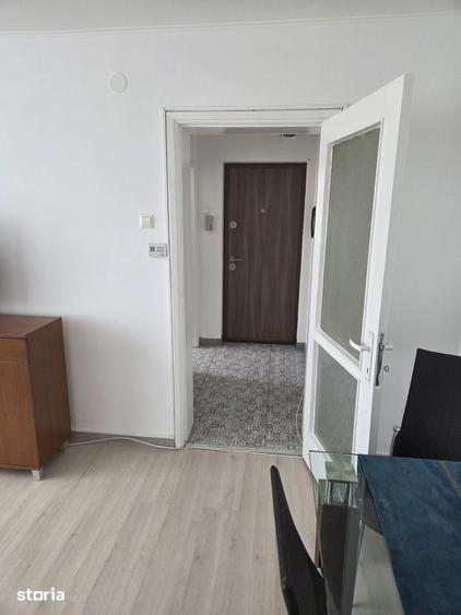 Apartament cu 2 camere în Centrul Civic