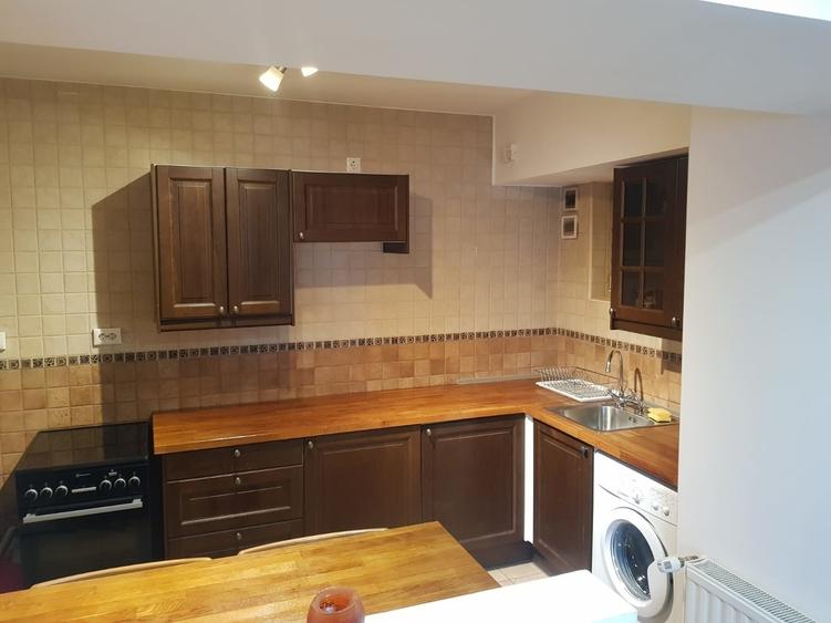 Apartament cu 2 camere semidecomandat în Alba Iulia