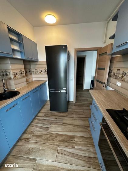 Apartament cu 4 camere decomandat în Centrul Civic