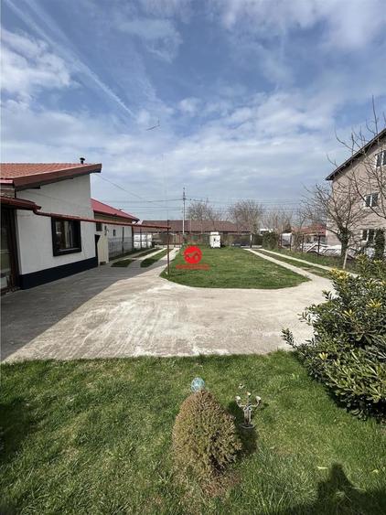 Casă cu 4 camere cu Teren 555 Mp în Eforie