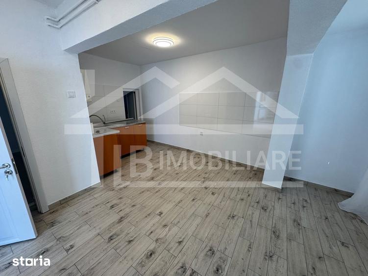 Casă cu 4 camere cu Teren 160 Mp în Libertății