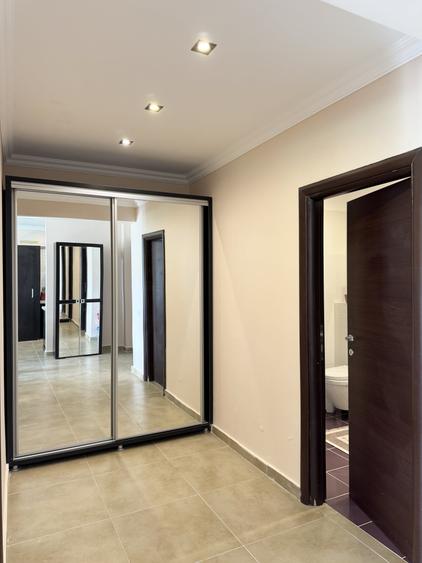 Apartament cu 2 camere decomandat, mobilat în Central