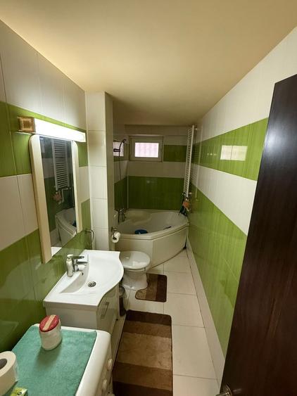 Garsonieră decomandată, mobilată în Km 4-5
