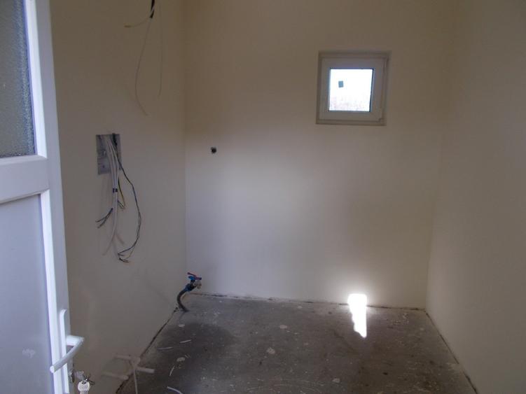 Duplex, Beregsau Mare, despartit de camera tehnica, 3 camere, teren 360mp - 10