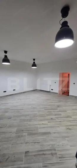 Spa?iu comercial de inchiriat zona centrala, strada principala - 1