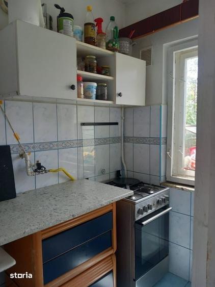 Garsoniera 16.91 mp, bloc 1993 din beton turn, clasa energ - 3