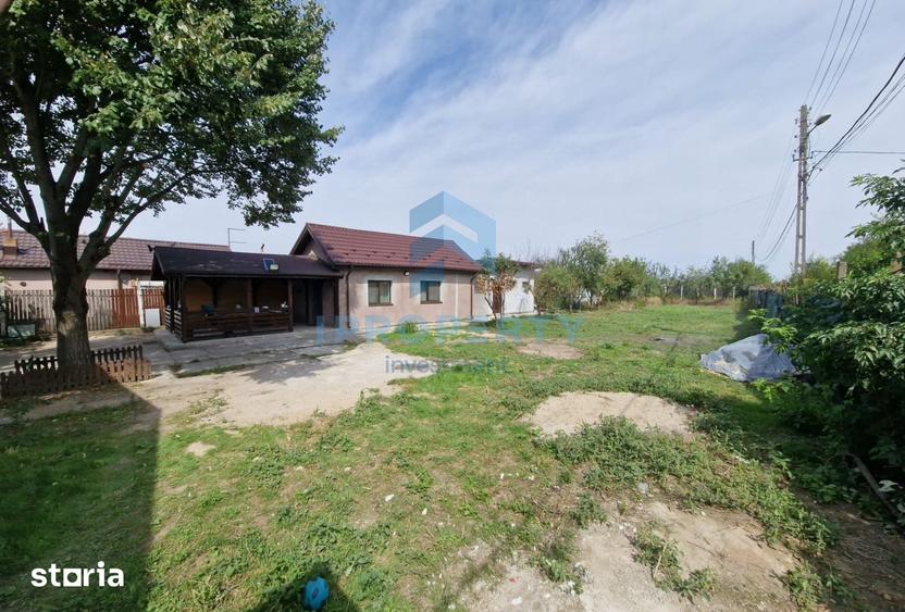 Casă cu 2 camere cu Teren 1700 Mp în Călugăreni