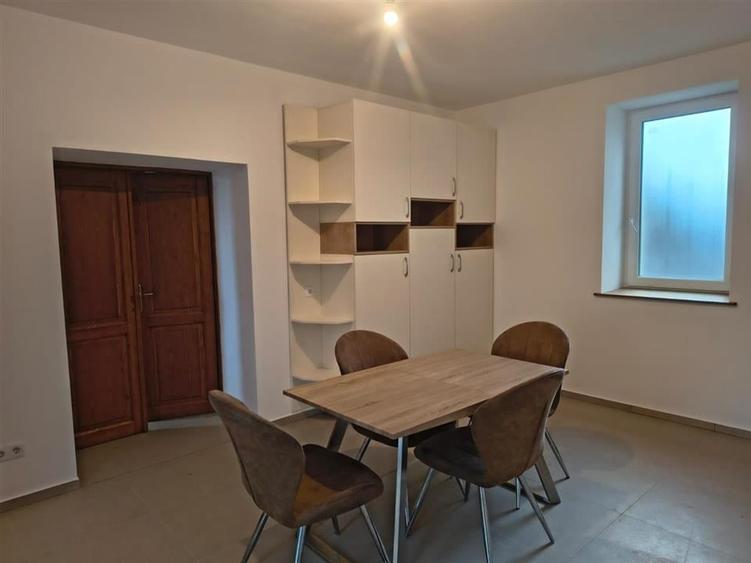 UNIC - CASA 3 CAMERE MOBILATA + CURTE Central Sacele - 3