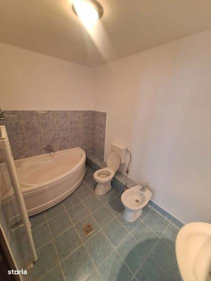 Casa P+etaj in Vladesti - 2