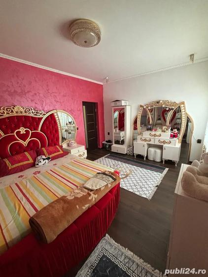 280.0000 zona spate carrefour - 4