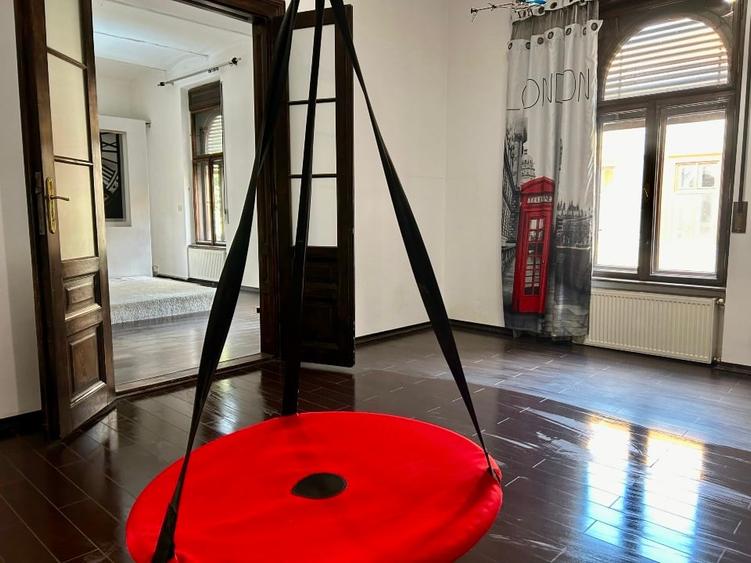 ULTRACENTRAL ZONA 0 • Casă D+P+E+M • 560 mp utili •8 camere• Direct Proprietar! - 2