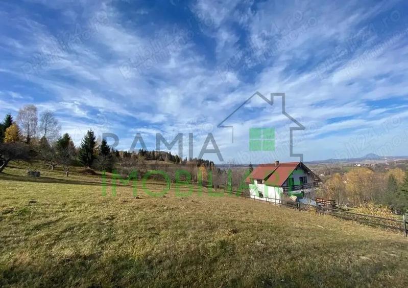 Teren intravilan in Bran Priveli?te Bucegi Ideal casa de vacan?a sau investi - 1