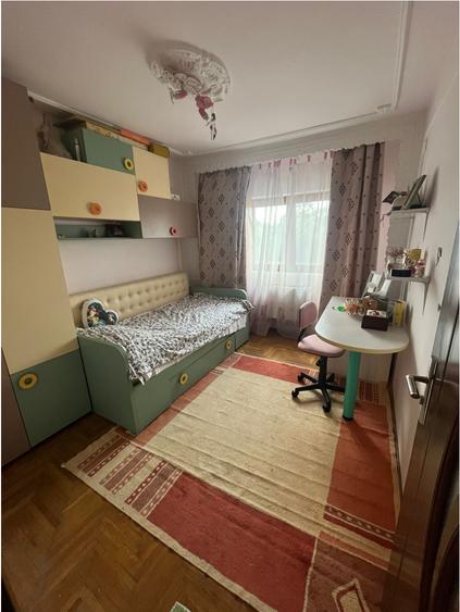 Apartament trei camere - Zona Gară-Longinescu - 4