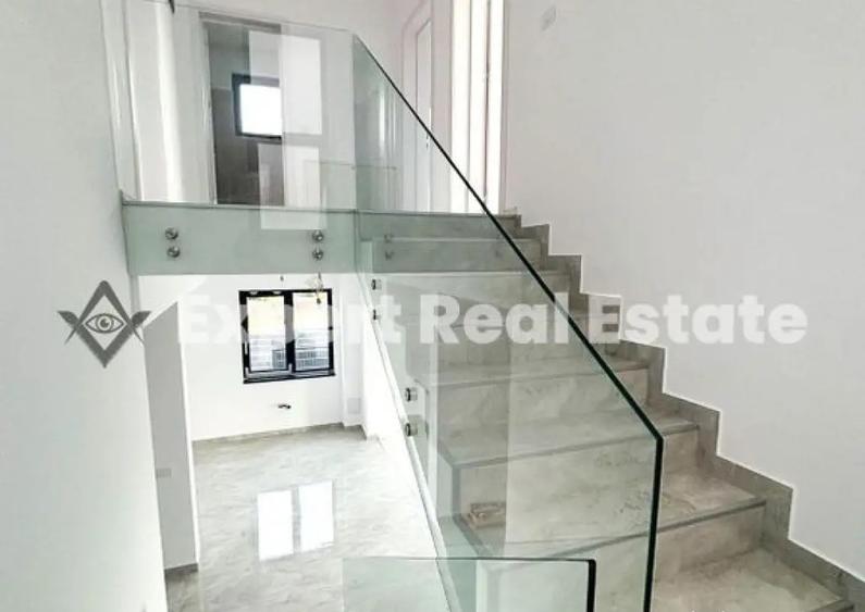 VILA INDIVIDUALA-CORBEANCA -LAGUNA ALBASTRA - 12