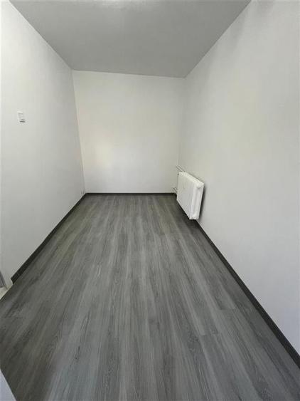 Vanzare apartament 2 camere cf redus - etaj 2 - 3