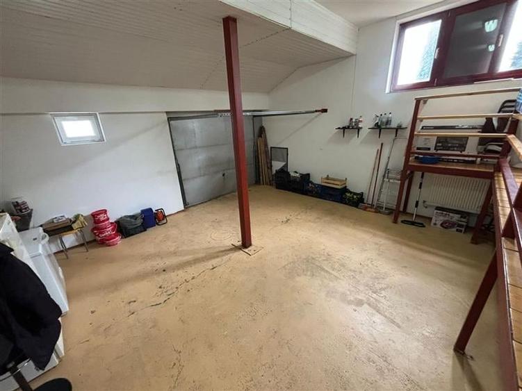 Magura - vila P+1E - teren 1.100mp - 17