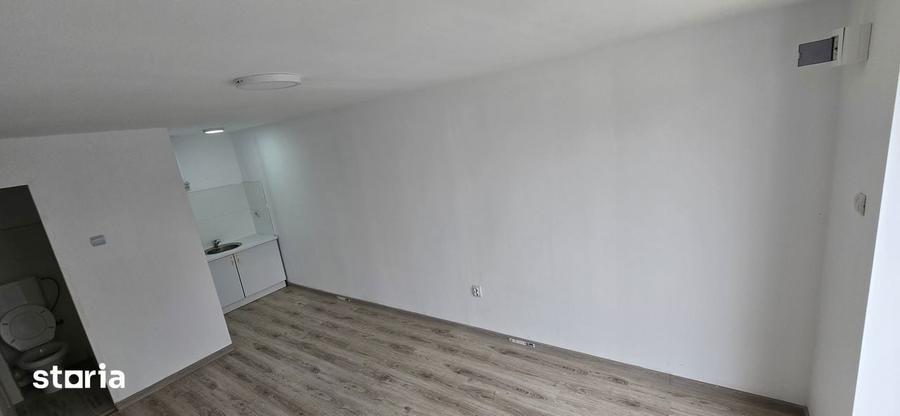 Garsoniera renovata totul nou pretabila locuit sau birou - 5