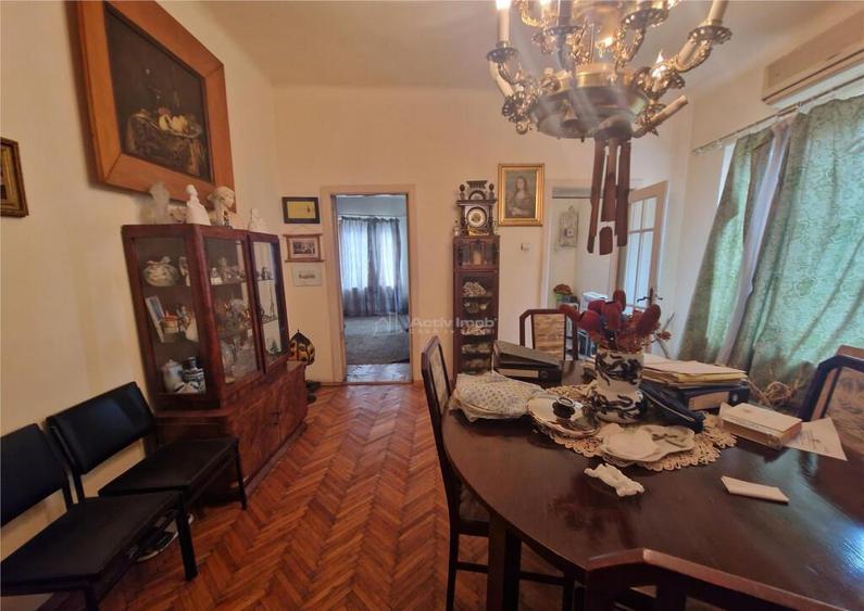 Casa pe sol, teren 372 mp - zona centrala - 5