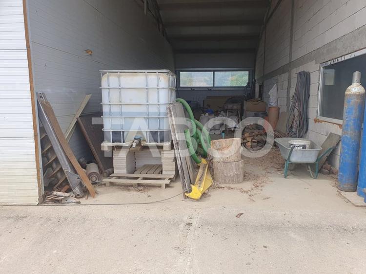 Teren si hala 42.000 mp + zona administrativa la 7 minute de Fagaras - 4