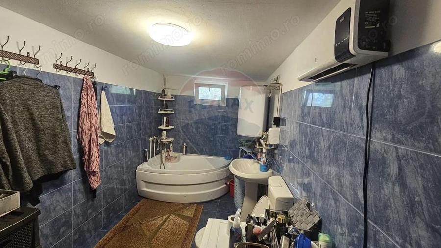 Casuta de la tara - 17