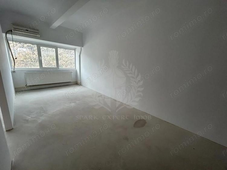 HALA PRODUCTIE/POD RULANT /2000MP/ ZONA BEREASCA PLOIESTI - 4