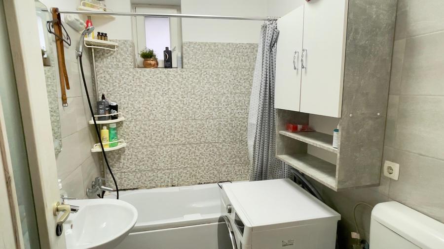 Garsoniera Bragadiru, centrala proprie, loc parcare propriu ! - 8