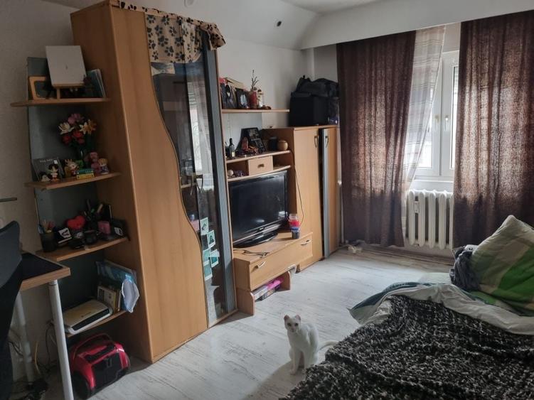 Garsonieră decomandată în Aradului