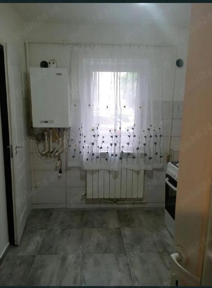 Inchiriez Ap cu 2 camere Parter - 5