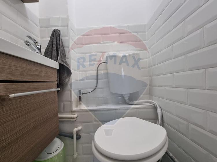 Apartament cu 6 camere de inchiriat in zona Tomis Mall - 10