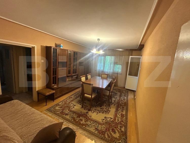 Apartament cu 4 camere, 70 mp, zona Podu Ros - 2