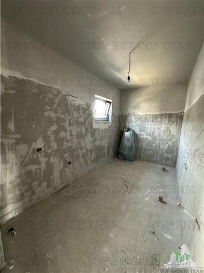 Vila cocheta, moderna, cu 4 camere si curte generoasa, toate utilitatile, Prelun - 11