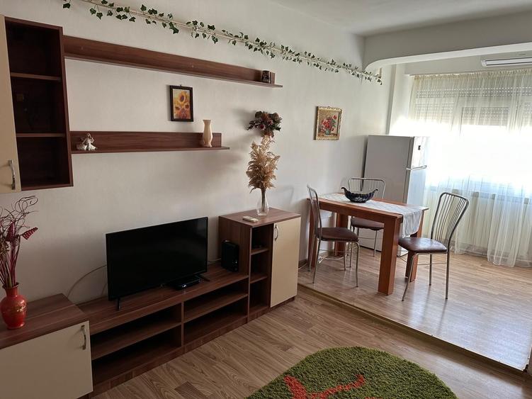 Inchiriez garsoniera confort I - 2