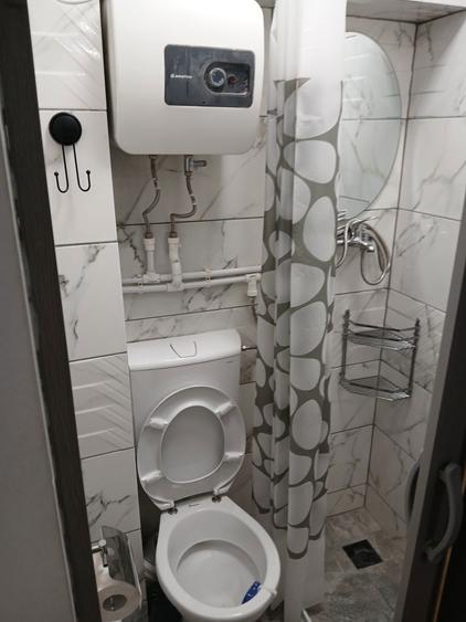 Inchiriez garsoniera la bulevard langa Poitiers Towers - 6