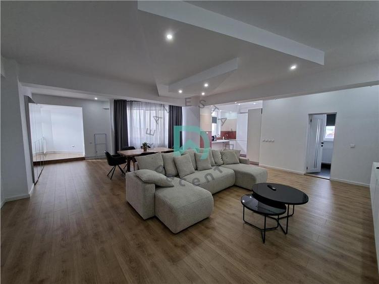 Apartament 2 camere 84 mp, Centrul Civic, Brasov - 1