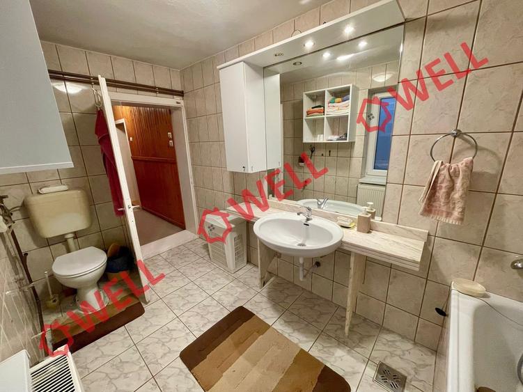 Casă de vânzare în Sânzieni, cu două niveluri! - 4